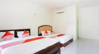 OYO 2410 Intan Hotel - 6