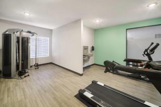 ECHO Suties Extended Stay by Wyndham Austin Round Rock - 2