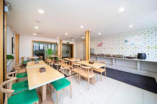 Vatica Hefei Feidong County Yuzhou Central Square Hotel - Feidong - 5