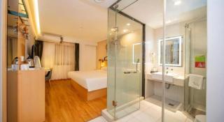 Vatica Hefei Feidong County Yuzhou Central Square Hotel - Feidong - 2