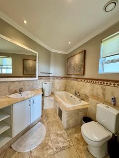 301 Oyster Rock - by Stay in Umhlanga - 5