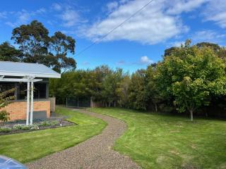 wyeangta - Woodbridge Waterfront Retreat - 4