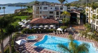 Dolphin Bay Resort and Spa - 2