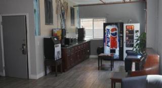 Las Palmas Hotel - 8