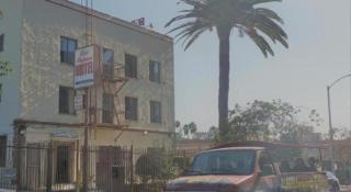 Las Palmas Hotel - 4