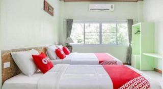 OYO 742 View Pruksa Resort - 2