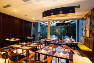 Hotel Urban Falatehan Blok M - 1