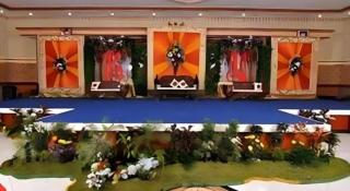 Yusro Hotel Restaurant & Convention - 9