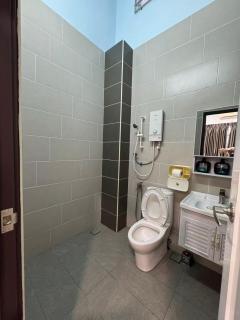 峇株巴辖皇子城现代简约风格民宿 - 7