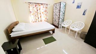 Tomato home stay - 1