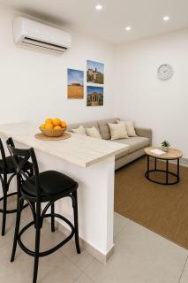 Rainbow Street Studio Cozy Central - 8