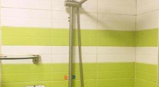 7 Days Premium JiNan Jingshi Road Qilu Children's Hospital Exhibition Center - 2