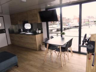 Houseboat Campi Uitgeest - 4