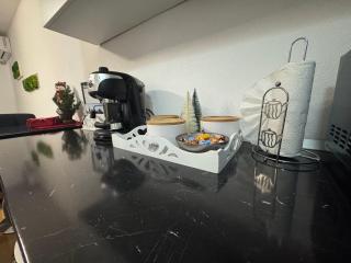 The Home Feeling - 7