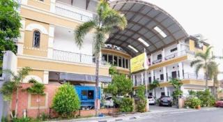 Kenari Asri Hotel - 8