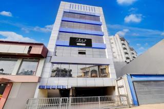 Collection O Vyara Railway Station Formerly Crystal Guest House - Vyāra - 4