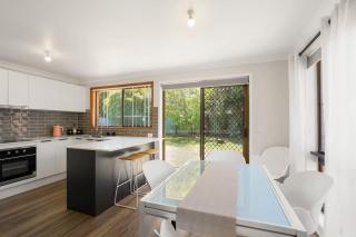 Aqua on Achilles - 0