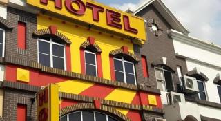 Kota Damansara Business Hotel - 5