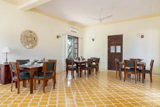 SaffronStays Kanota Courtyard - Garden View Rooms - 4