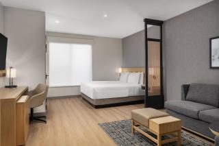 Hyatt Place Toronto Airport - 8