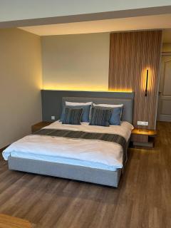 Silver Bay Club House - 4