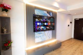 Oceans Apartment in Radissons Blu Tower Block by First Private Stays - 2