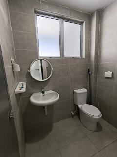 Lahat Serenity 168 Big Corner Cozy House - 4