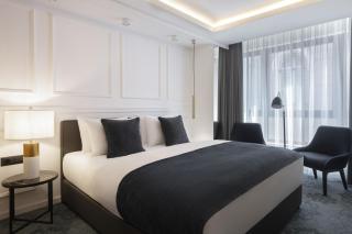 Apeiro City Avant-garde Hotel - 1