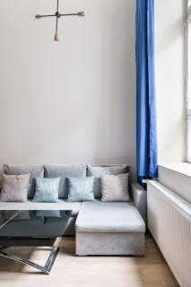 Private Studio Apt with Best Location - 1