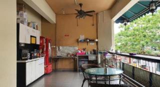 SPOT ON 90984 Gn Homestay - Miri - 1