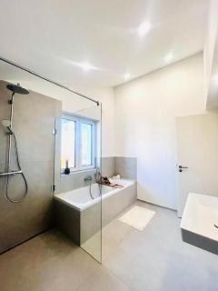 Modernes Wohnerlebnis in Mainz kernsanierte 3-Zimmer-Wohnung - Mainz - 2