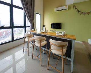 HighPark Suites by GL Play - 3