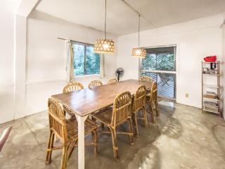 KAHILOM Nest Self-Service Home in Rainforest Nest with Kitchen - Monkeys, Bats, Pet Friendly with a Fee - 5