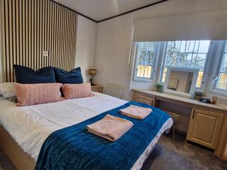 Woodland Hot Tub Retreat - 7