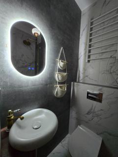 WARSZAWA CHMIELNA PRESTIGE HOME SPA APARTMENTS with Jacuzzi in the Heart of the City - 8