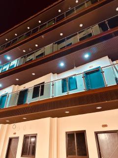 Hotel Sea Queen Suite & Golf Cart Rental - 9