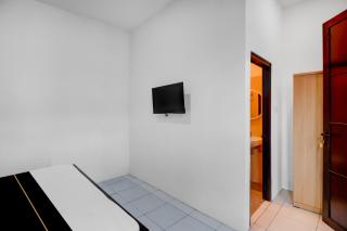 Hotel O near Trans Studio Theme Park formerly Sunset Cozy Residence - 2