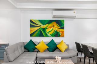 8-minute walk to the beach - 3 bedrooms 3 baths - 6