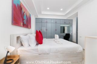 8-minute walk to the beach - 3 bedrooms 3 baths - 2