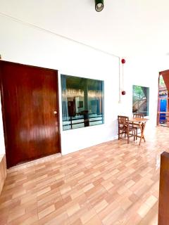 Sea To Moon Lipe - 2