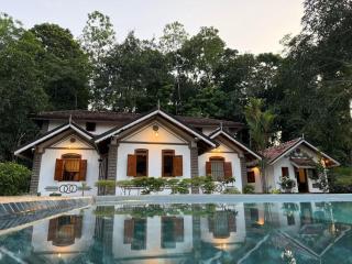 Ceylon ome sri resort - 0