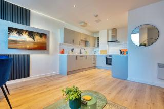 Modern Luxe Apartment in Glasgow City Centre - 8