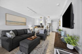 Coco Cabana - Monthly Rates Available! condo - 8