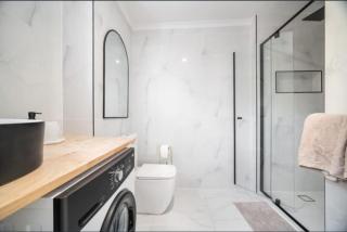 Boutique home in the heart of Surfers Paradise - 2