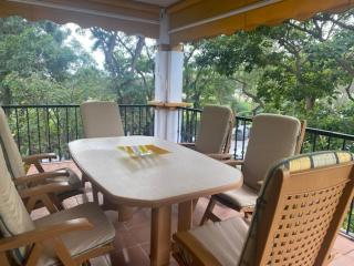 Marbella Sun Retreat • 3BR for 6 - Pass the Keys - 2