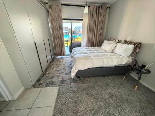 The Blyde 3 Bed Lagoon Facing Tribes - 4