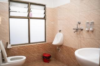 Aarya Wellness & Hostel - 2