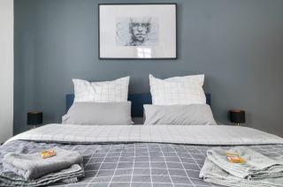 Spacious 70sqm Apartment Sleeps 6 Free Parking - Berlin - 3