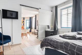 Spacious 70sqm Apartment Sleeps 6 Free Parking - Berlin - 2