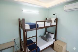 Hotel Valencia Inn - 2